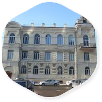КИО выставил на торги здание под реконструкцию с видом на Неву у Малоохтинской набережной 